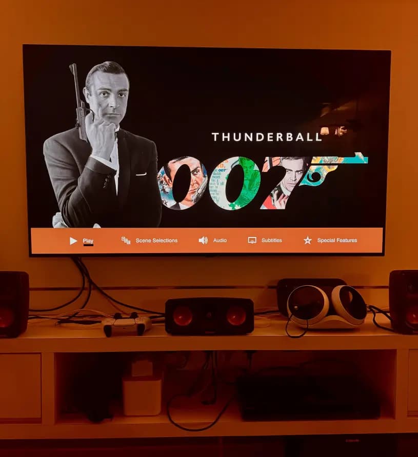 Vivimate customer in United Kingdom watching in 4K
